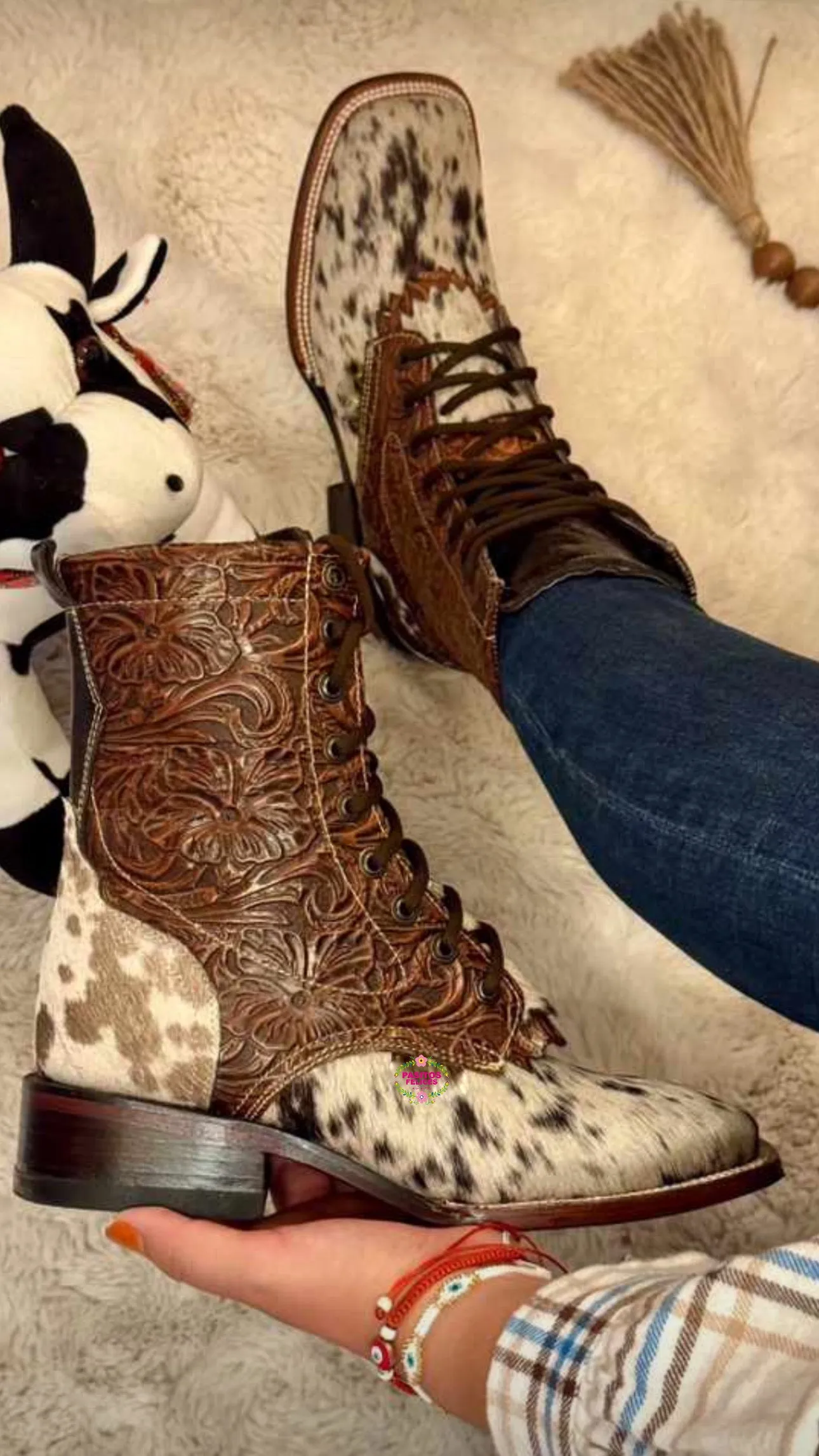 Botas Lacer - Cowhide Leather Tooled Boots PREORDER