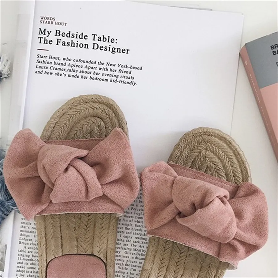 Bowknot Design Hempen Cord Flat Slippers