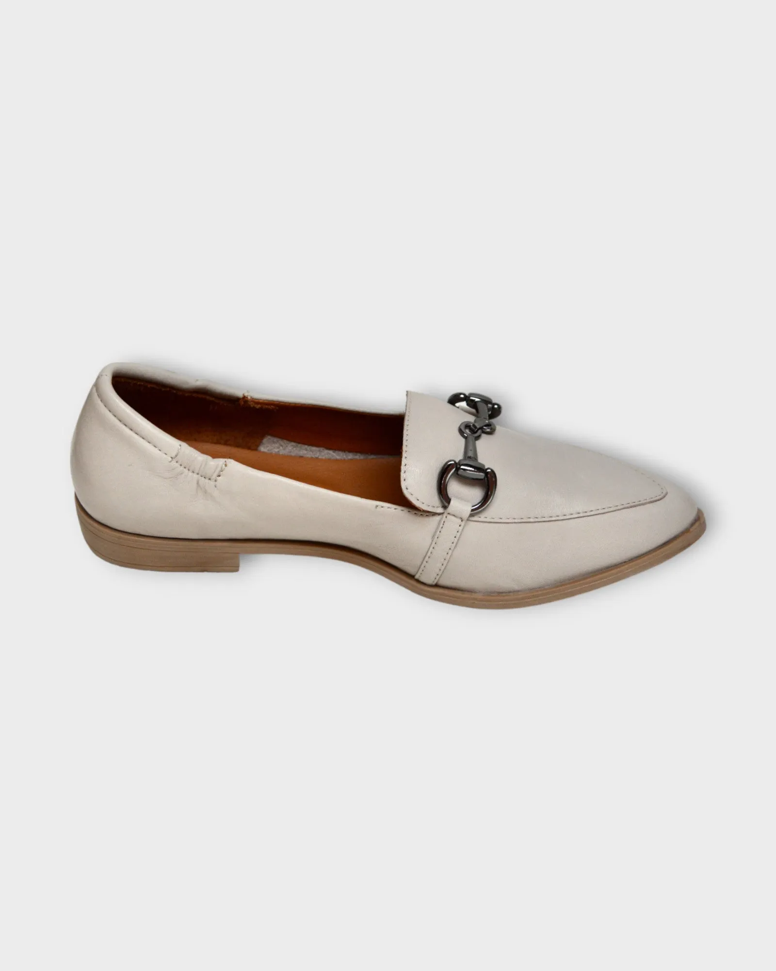 Bueno Bowie Size 37 only