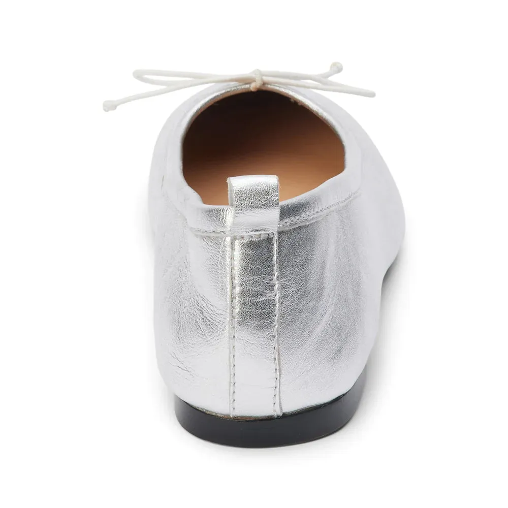 nikki ballet flats