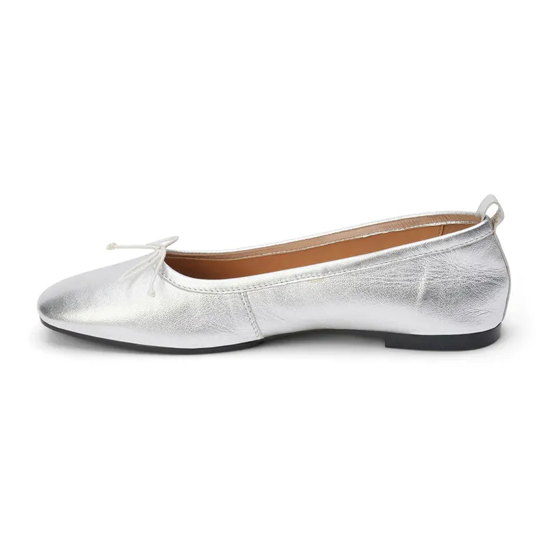 nikki ballet flats