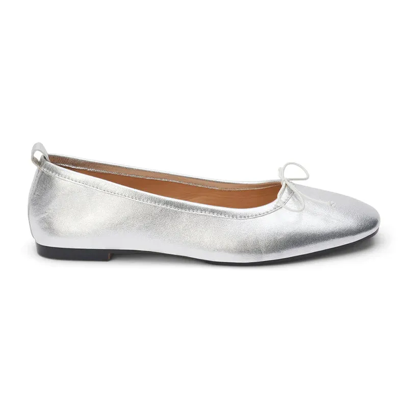 nikki ballet flats